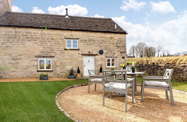 THE CREAMERY, family friendly, with open fire in Nailsworth