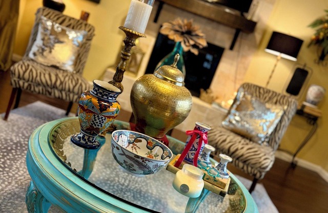 The Crown Jewel is a cozy home with many gorgeous features and cozy aspects.
