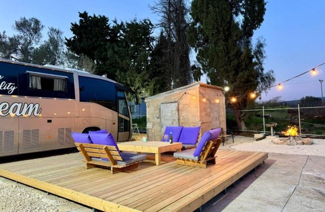 The Daydream Bus Hideaway