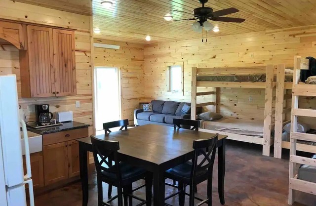 The Dog House cabin