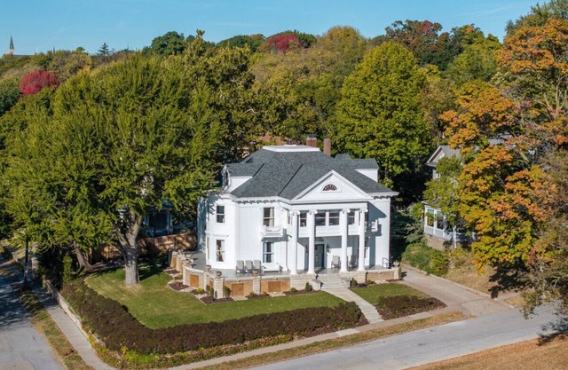 The Estate at Prospect Park