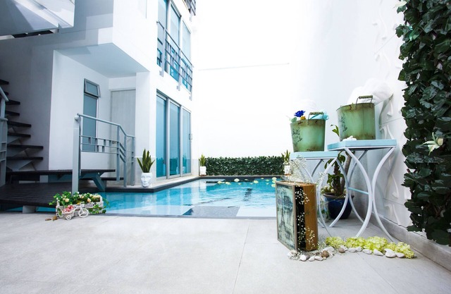 The Fortress @ LLeras Park (5 Bedrooms)