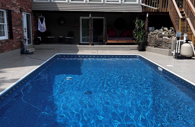 The French Riviera 2000 sq ft 2+ bedroom Private Pool