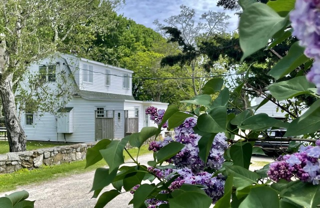 'The Gate House'on Beach front Estate with Dockage. Walk to Village .