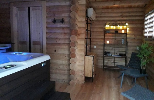 The Gîte Nature is located in our equestrian farm, surrounded by animals