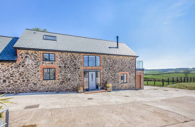 The Granary - UK49090