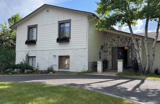 The Grand Gathering Place- Where Family Memories Are Made!