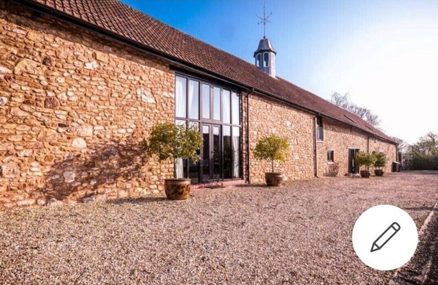 The Great Long Barn Somerset Stays frm £100-£150pppn Festive from 1-3 nights £5k