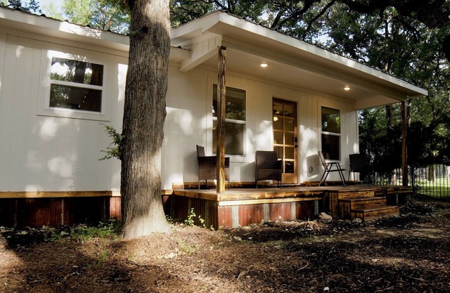 THE GUEST HOUSE AT EAGLE MOUNTAIN LAKE