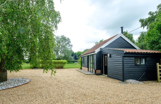 The Half House, Iken