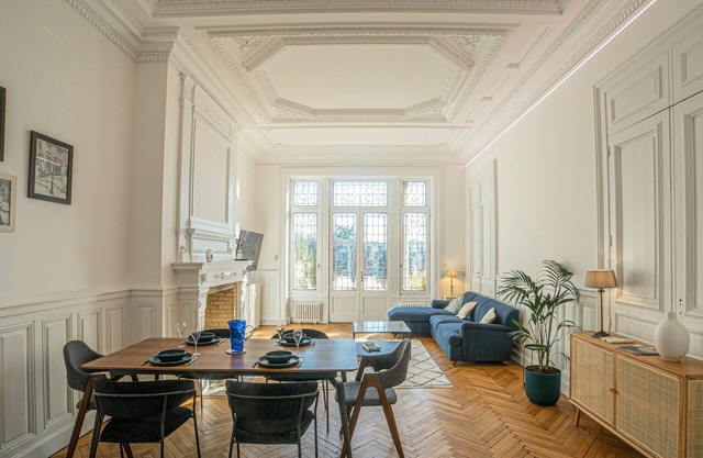 The "Heritage" Heart of Limoges: Parking, AC, and Private Terrace
