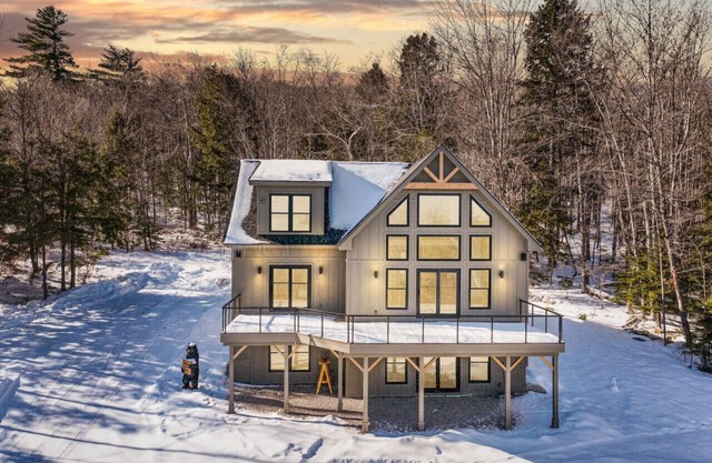 The Hideout | New, Views, Theater, Fireplace, Deck