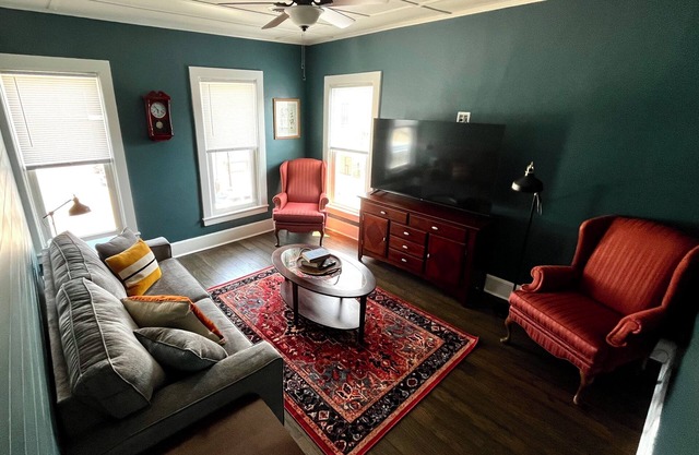 The Historic Downtown Suite