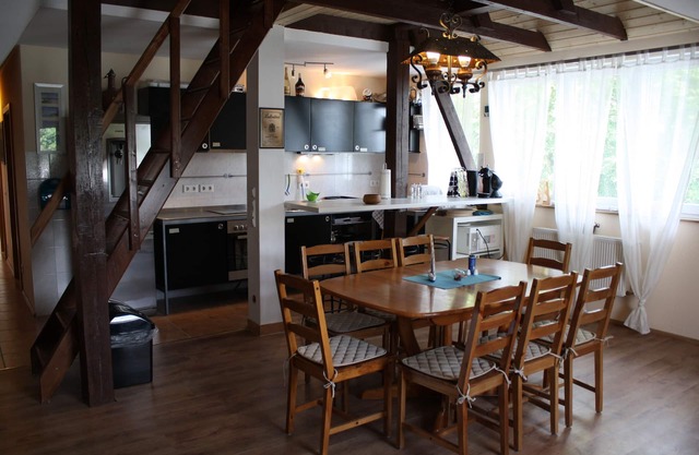 The house on the lake, with small. Beach, bathing area, gr. Sunbathing lawn, playground