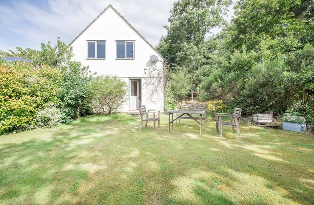 The Hydeaway - Charming 1 bedroom rural retreat.