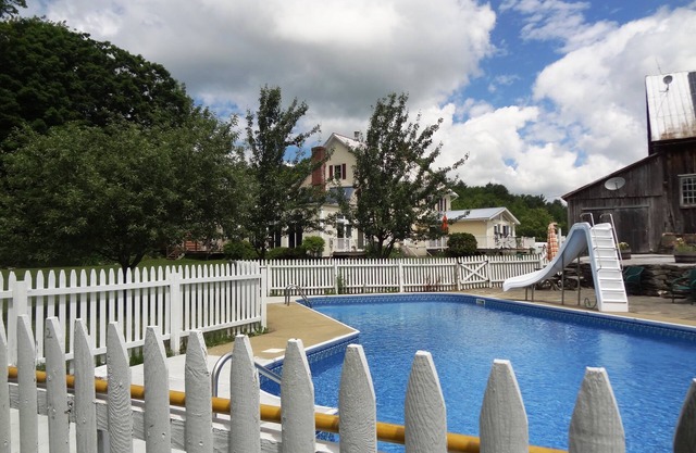 The Inn at Buck Hollow Farm