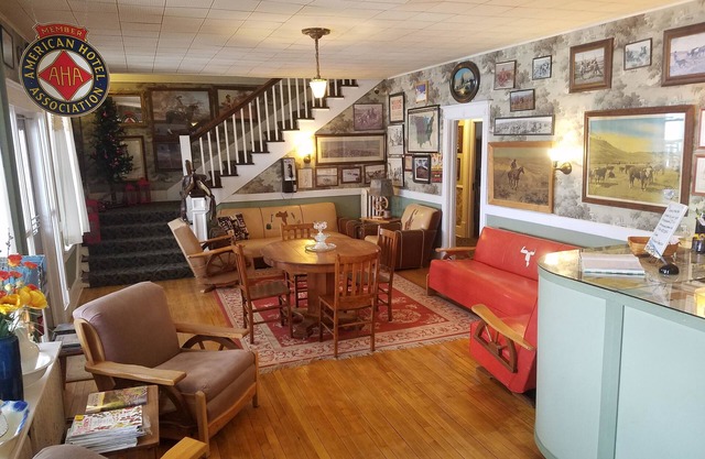 The Kempton Hotel