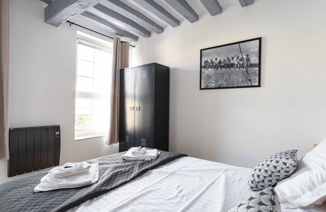 The "King" modern apartment & warm