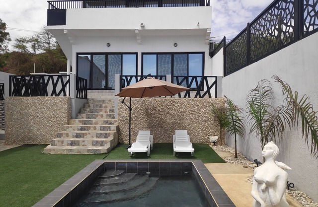 The Latinaya residence