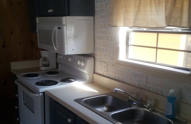 The Lazy Shanty at Shale Lake #2 pet-friendly