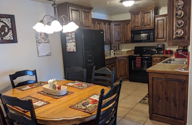 The Lodge - 3 Bedroom, 2 Bath Condo