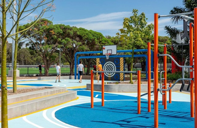 The Lodge, Blacktown - Sydney