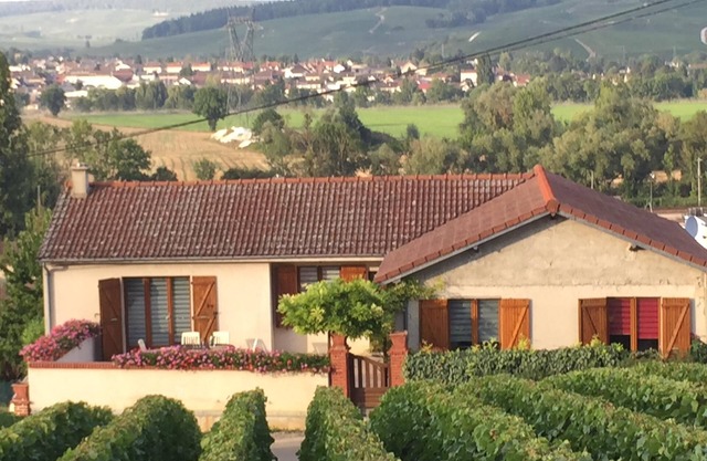 THE LODGE OF WINE A VAUCIENNES