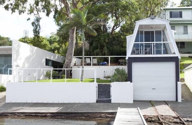 The Loft,Lake Macquarie. 1hr from Sydney 40mins Newcastle 40mins Hunter Valley