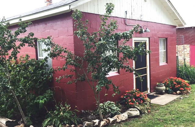 The Milk House at Ozark Highlands Farms