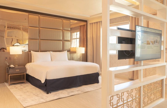 The Monarch Hotel