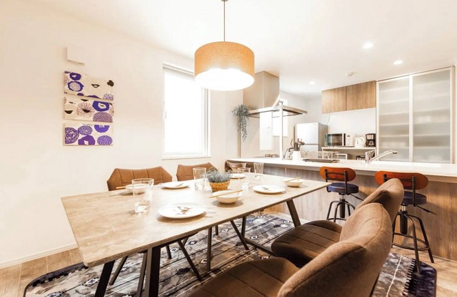 THE MOONA vacation rental house Parking available for 2 cars on site4 bedroomsMAX 12 people/Sapporo Hokkaidō