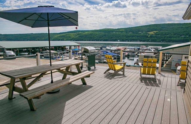 The Mooring on Keuka Lake is a great space for family and friends alike!