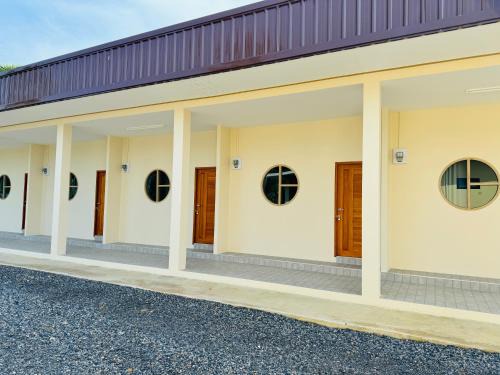 The New Motel