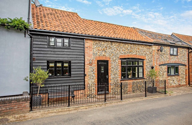 The Old Stores - Rede