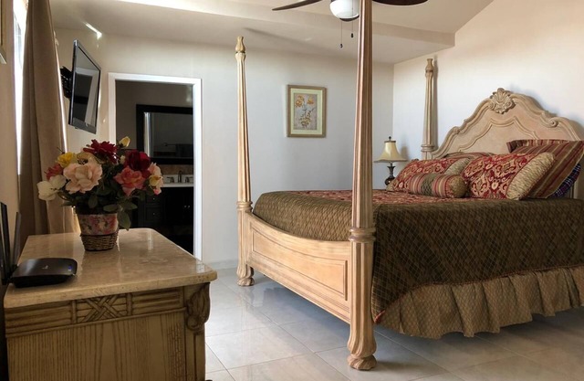 The Olmsteads Apartment with a Private Hot Jacuzzi on the patio!