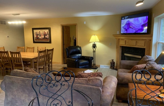 The open layout Crown Suite walkable to restaurants and Holiday Valley.