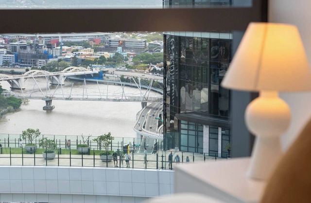 The Oracle’s Tower - Dreamy Stay Above Star Casino