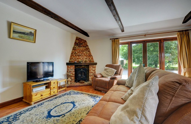 The Orchard - Two Bedroom House, Sleeps 4