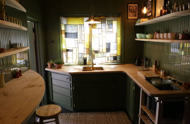 The Oxbow House: Dreamy Downtown Eau Claire Duplex