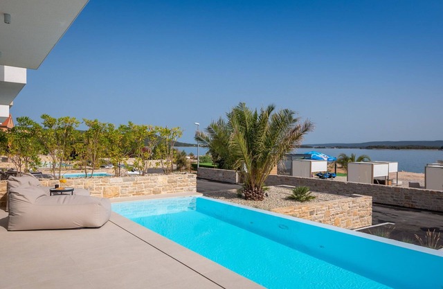 The Palms Resort - Villa Beach IV