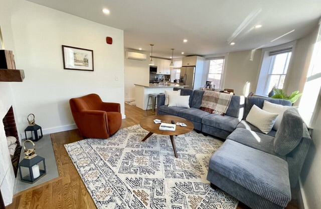 The Perch on Penhallow, Downtown Portsmouth