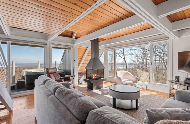 The Perch - Spa & Pool