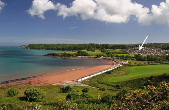 The Pink Beach Bungalow