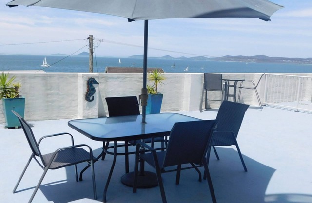 The Point, 5, 5-7 Mitchell Street large balcony with great water views