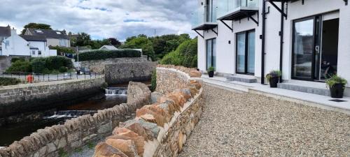 The Quays Apartment