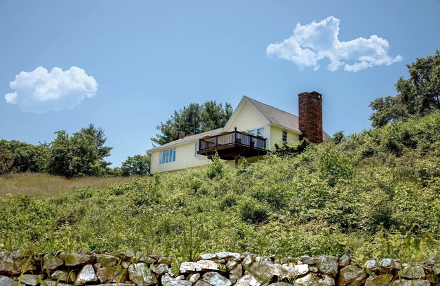The Ranch at the Ponderosa. Spacious, quiet, and beautiful views!