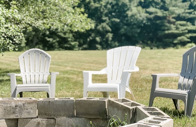 The Ranch House - 5 miles from downtown!