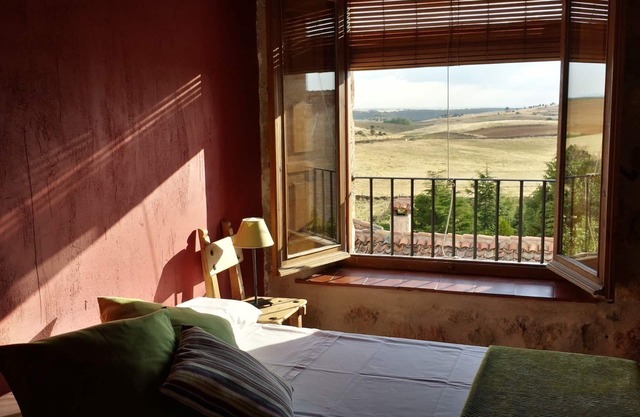 The Rinconcillo de Torreiglesias - Casa La Fresneda