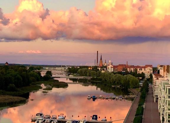 The River 31, Baritoni
