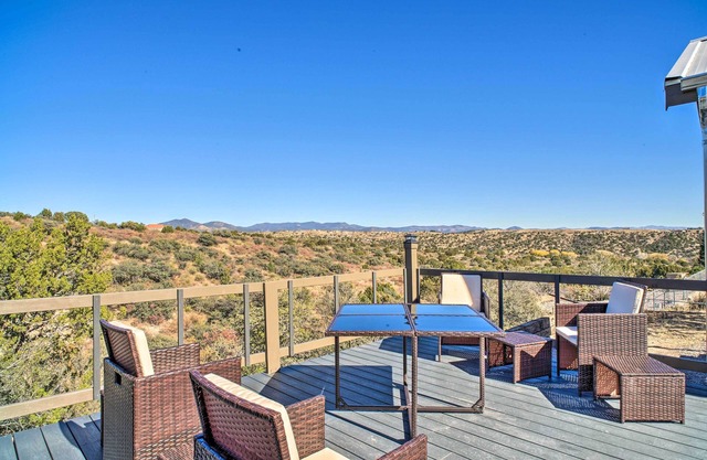 ‘The Roadrunner’ - Silver City Oasis w/Views!